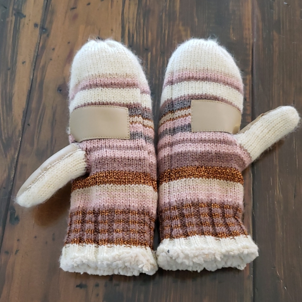 Isotoner mittens